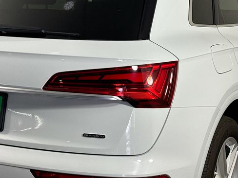 Used 2021 Audi Q5 e Premium Plus w/ Premium Plus Package image 34