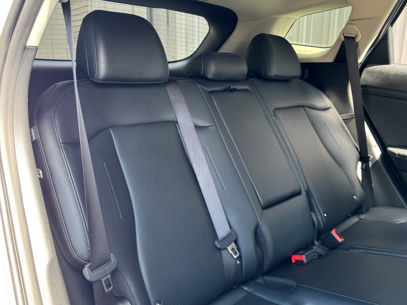 Used 2025 Kia Sportage EX w/ Premium Package FWD image 38
