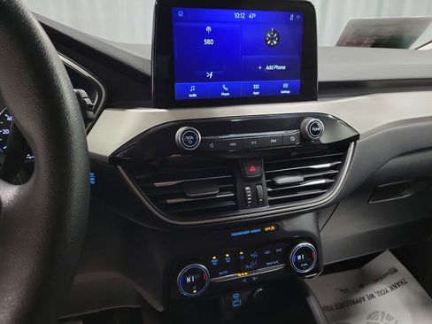 Used 2021 Ford Escape SE image 14