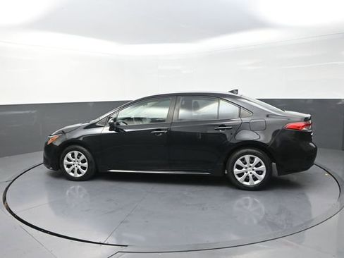 Used 2024 Toyota Corolla LE FWD image 51