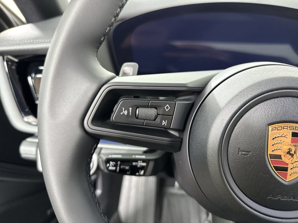 New 2026 Porsche Panamera 4 AWD/4WD image 37
