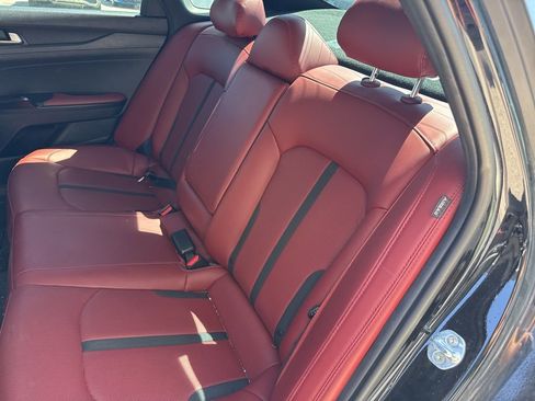 Used 2023 Kia K5 GT-Line image 2