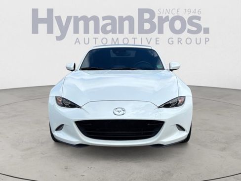 Used 2021 MAZDA MX-5 Miata RF Grand Touring RWD image 8