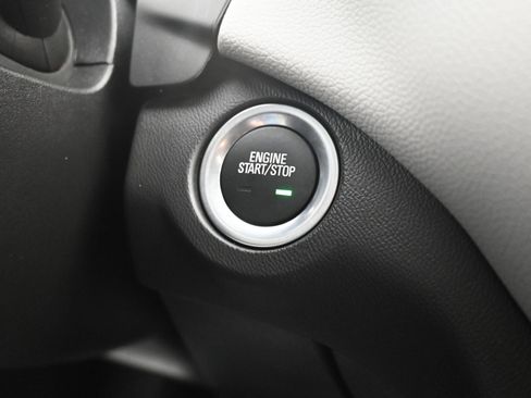 Used 2022 Chevrolet Equinox LS w/ LS Convenience Package image 15