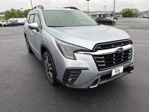 Certified 2023 Subaru Ascent Touring AWD/4WD image 7