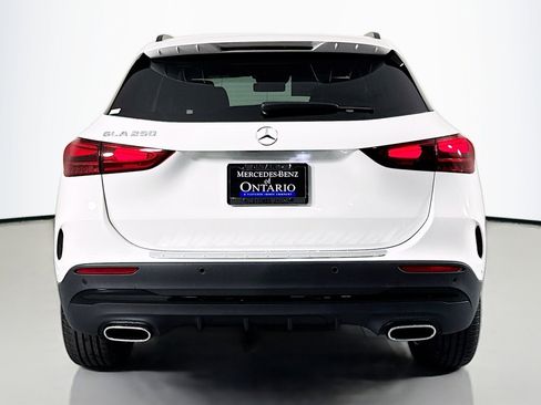 New 2026 Mercedes-Benz GLA 250 image 3