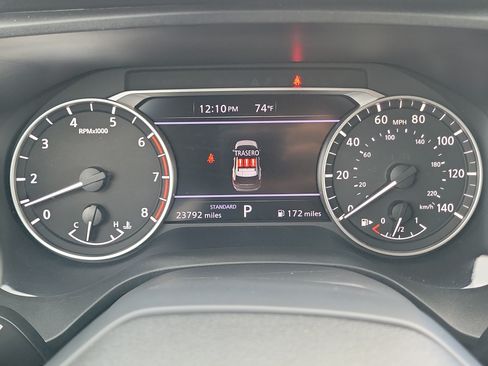 Used 2025 Nissan Rogue SV FWD image 31