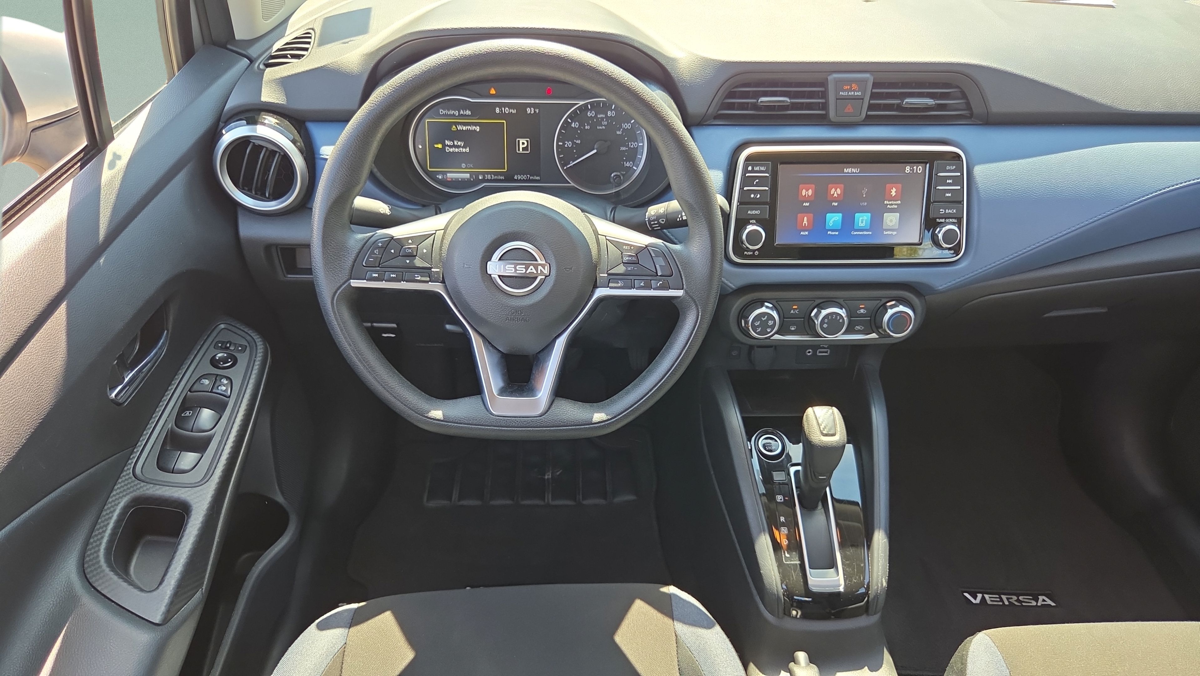 Used 2025 Nissan Versa SV FWD image 11