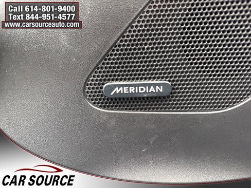 Used 2019 Jaguar F-PACE Prestige image 23