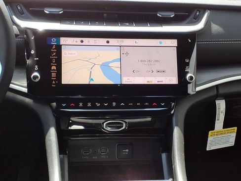 New 2026 Jeep Grand Cherokee Altitude AWD/4WD image 9