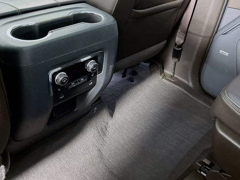 Certified 2022 GMC Yukon Denali AWD/4WD image 27