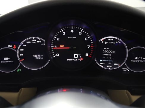 Used 2020 Porsche Cayenne AWD/4WD image 22