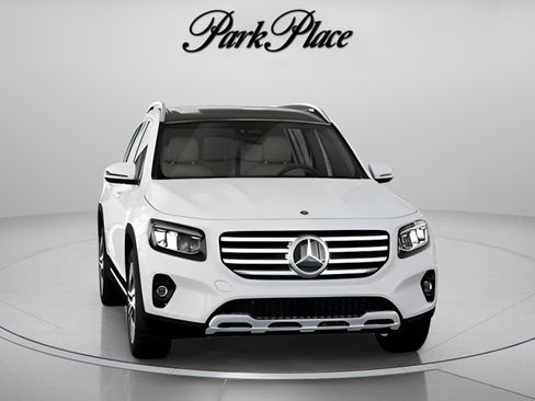 Used 2026 Mercedes-Benz GLB 250 image 35