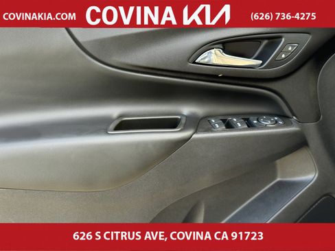 Used 2020 Chevrolet Equinox LT image 11