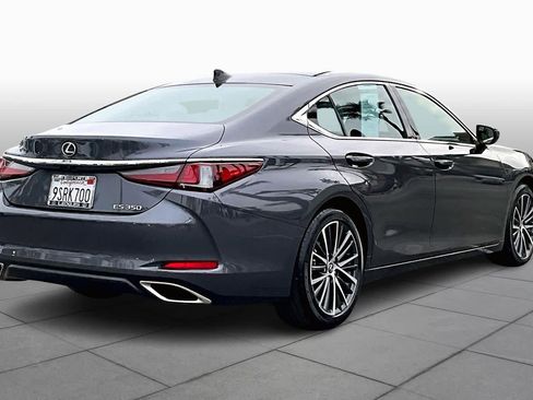 Used 2025 Lexus ES 350 w/ Premium Package image 12