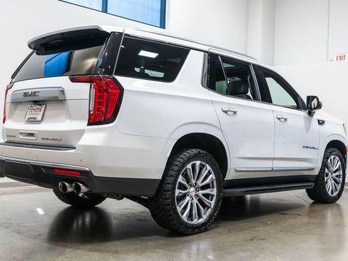 Used 2021 GMC Yukon Denali AWD/4WD image 11