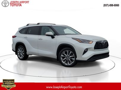 Used 2023 Toyota Highlander Limited