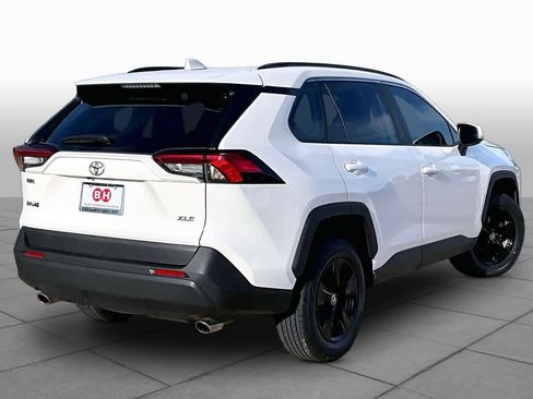 Used 2024 Toyota RAV4 XLE FWD image 13