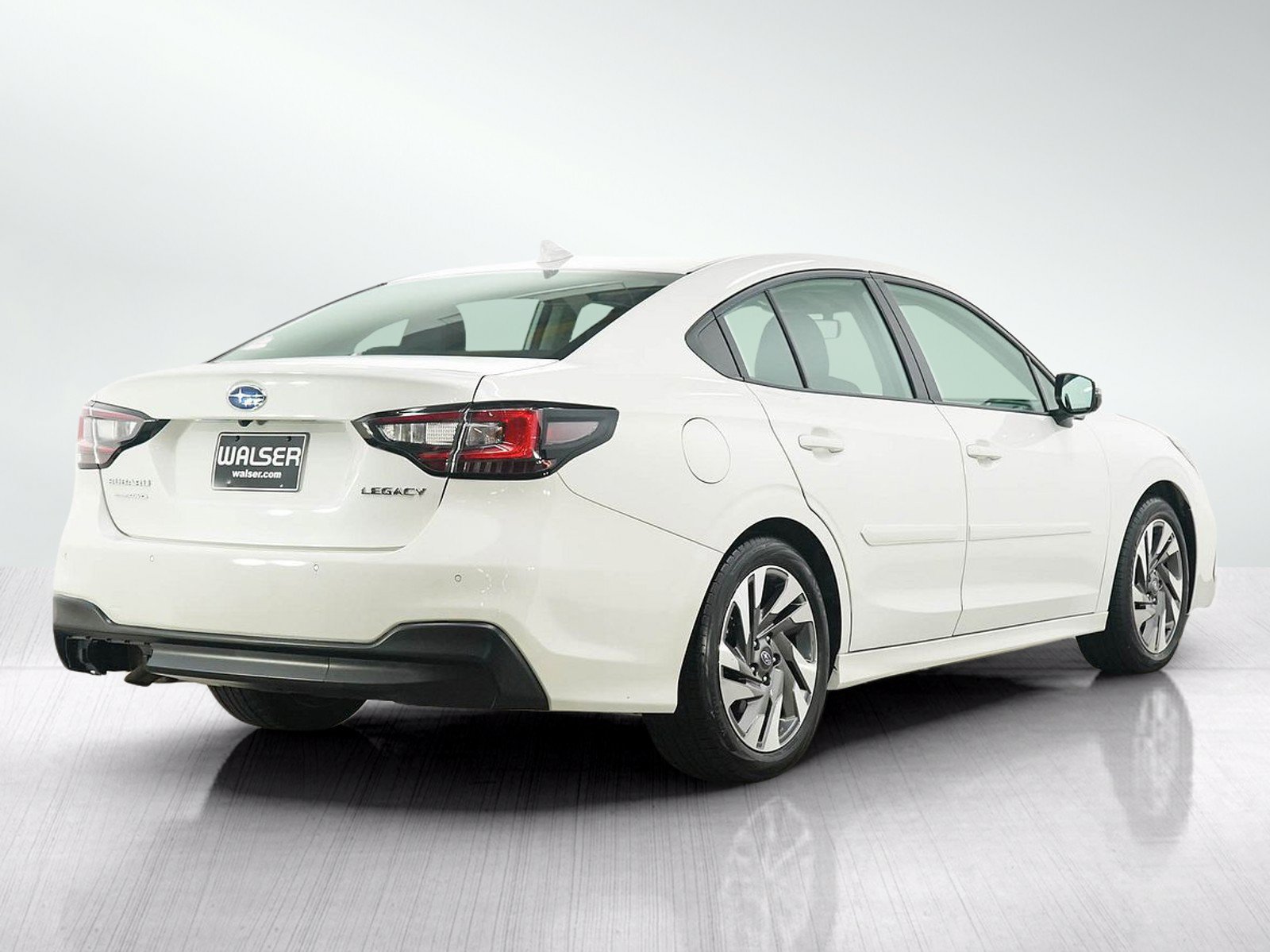 Used 2024 Subaru Legacy Limited AWD/4WD image 5