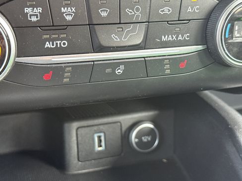 Used 2020 Ford Escape SEL AWD/4WD image 18