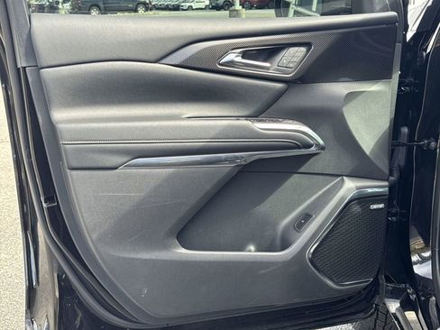 Used 2025 Chevrolet Traverse High Country w/ LPO, Floor Liner Package image 14