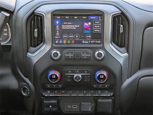 Used 2023 GMC Sierra 2500 Denali w/ Denali Ultimate Package image 19