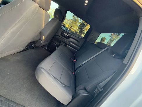 Used 2022 Chevrolet Silverado 1500 Custom image 25