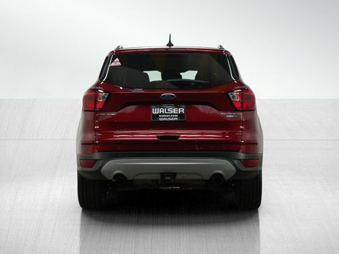 Used 2019 Ford Escape Titanium w/ U9j03 - Titanium Tow Package image 4
