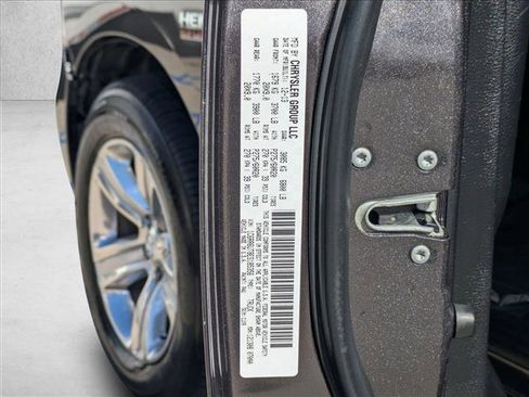 Used 2014 RAM 1500 Sport image 25