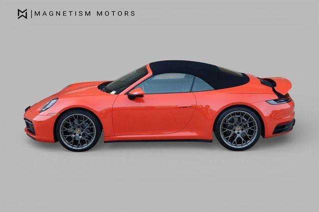 Used 2021 Porsche 911 Carrera w/ Premium Package RWD image 2