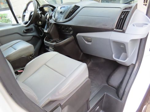 Used 2015 Ford Transit 150 130 Low Roof RWD image 20