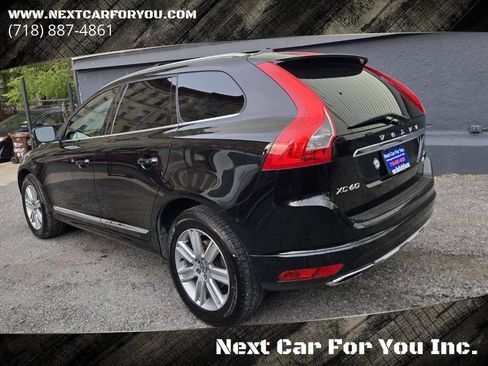 Used 2017 Volvo XC60 T5 Inscription w/ Preferred Option Package AWD/4WD image 3