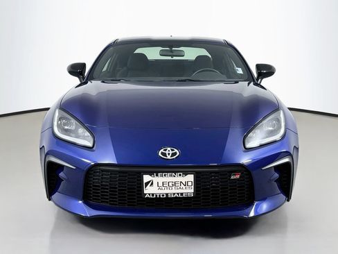 Used 2023 Toyota GR86 RWD image 2