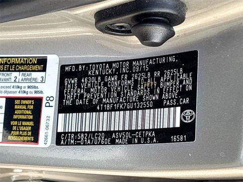 Used 2016 Toyota Camry XSE FWD image 30