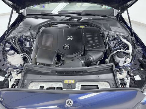 Used 2023 Mercedes-Benz C 300 4MATIC Sedan image 12