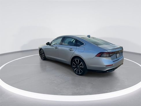 Certified 2024 Honda Accord Touring image 10