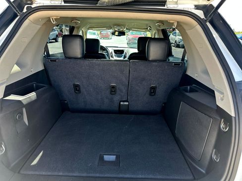 Used 2017 GMC Terrain SLE image 32