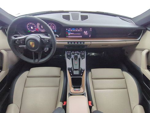 Certified 2025 Porsche 911 Carrera RWD image 19