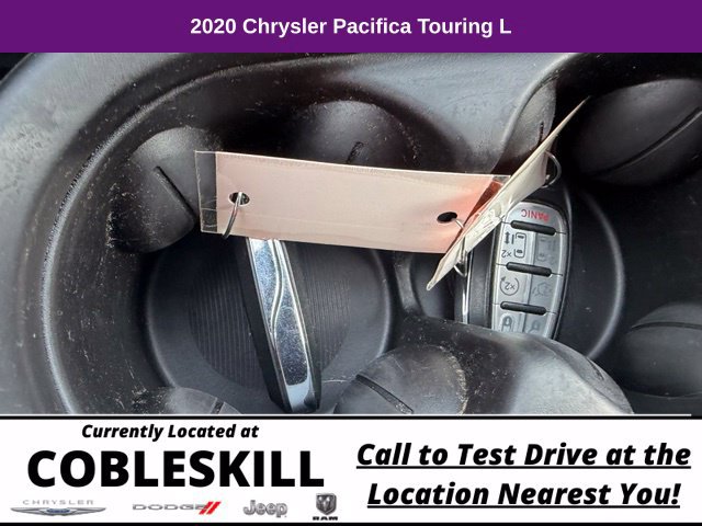 Used 2020 Chrysler Pacifica Touring-L w/ S Appearance Package FWD image 19