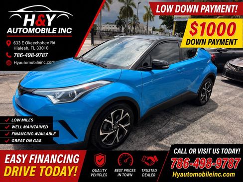 Used 2019 Toyota C-HR XLE FWD image 1