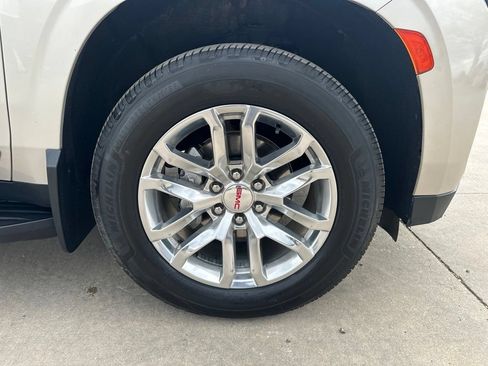 Certified 2022 GMC Yukon SLT AWD/4WD image 41