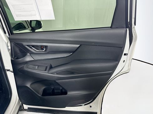 Used 2024 Subaru Ascent Premium w/ Convenience Package image 31