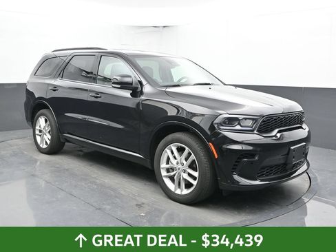 Used 2025 Dodge Durango GT AWD/4WD image 7