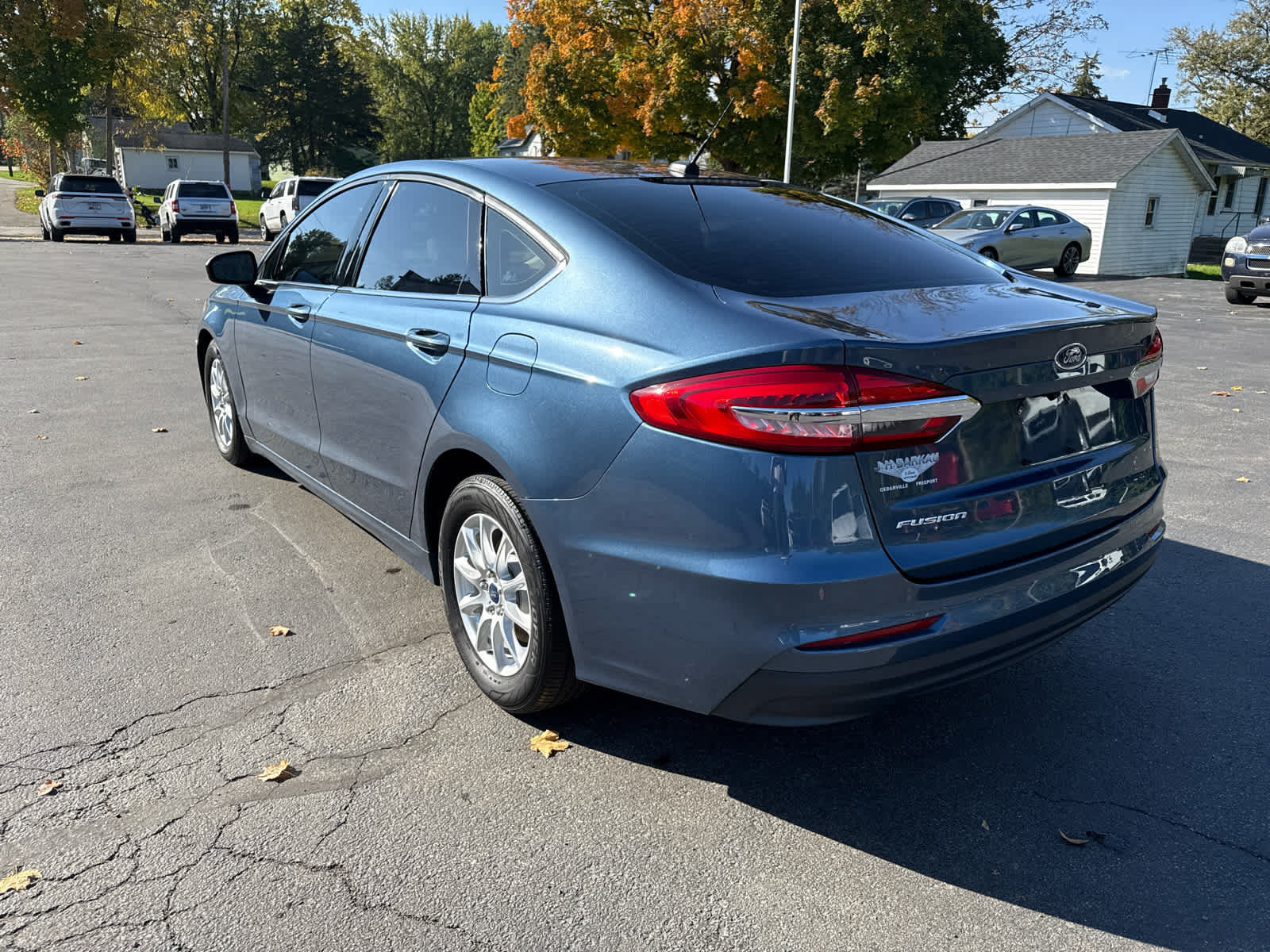 Used 2019 Ford Fusion S FWD image 5