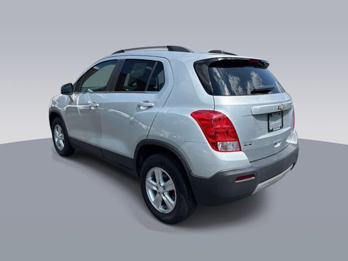 Used 2016 Chevrolet Trax LT w/ LT Convenience Package AWD/4WD image 5