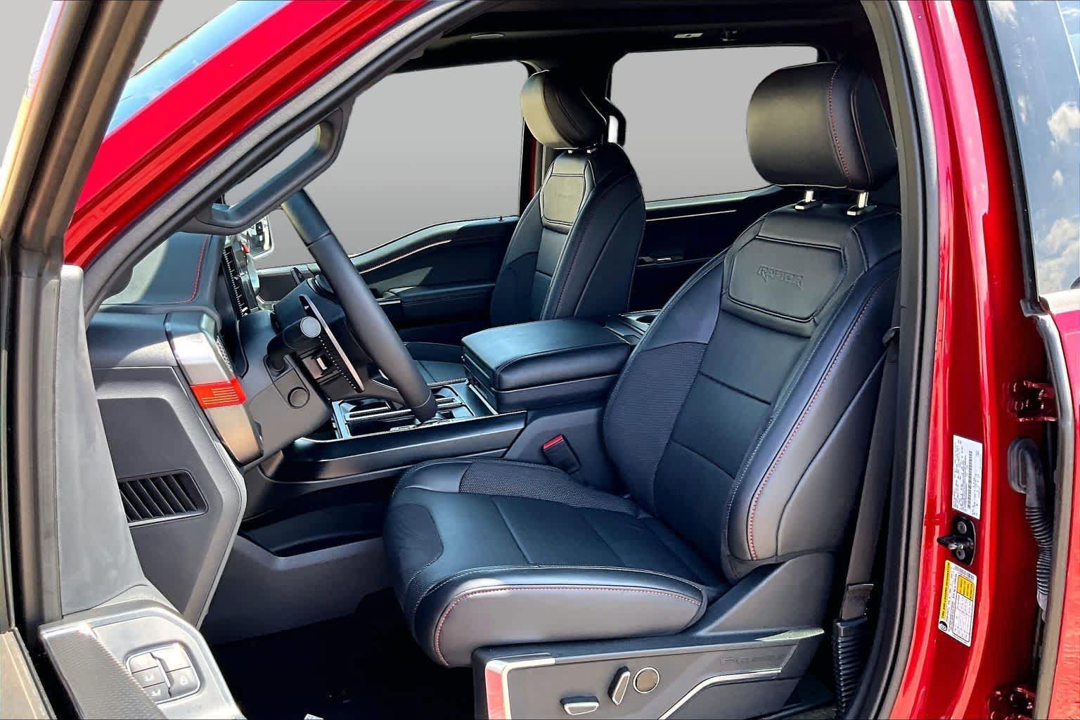 Used 2024 Ford F150 Raptor AWD/4WD image 8