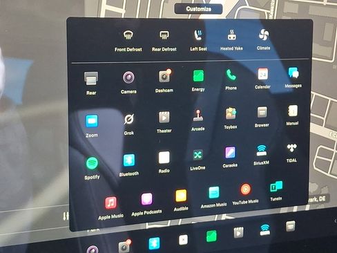 Used 2021 Tesla Model S Plaid image 24