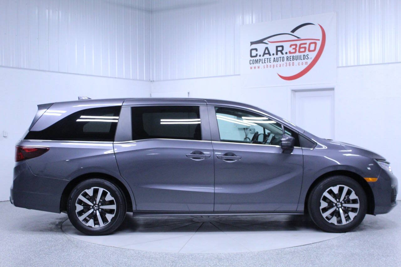 Used 2025 Honda Odyssey EX-L image 7
