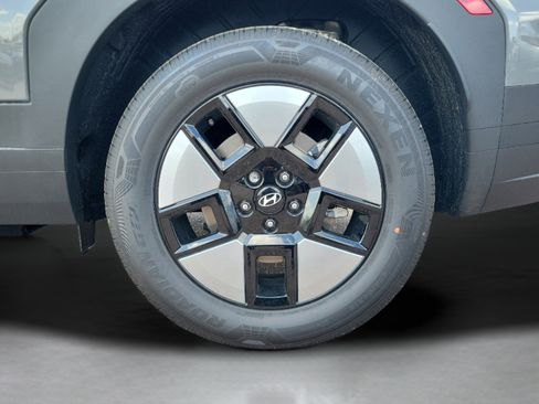 New 2026 Hyundai Santa Fe SE FWD image 31