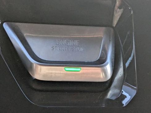 Used 2024 GMC Sierra 1500 Denali w/ Technology Package image 39